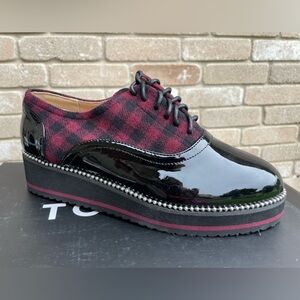 Torrid NWT Betsy Johnson Oxford Plaid Platforms